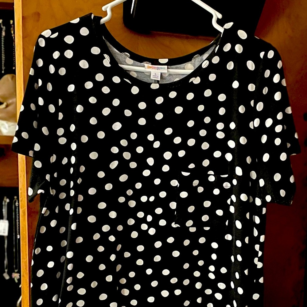 Lularoe black w/white polka dot Carly Dress - lightly worn Size large